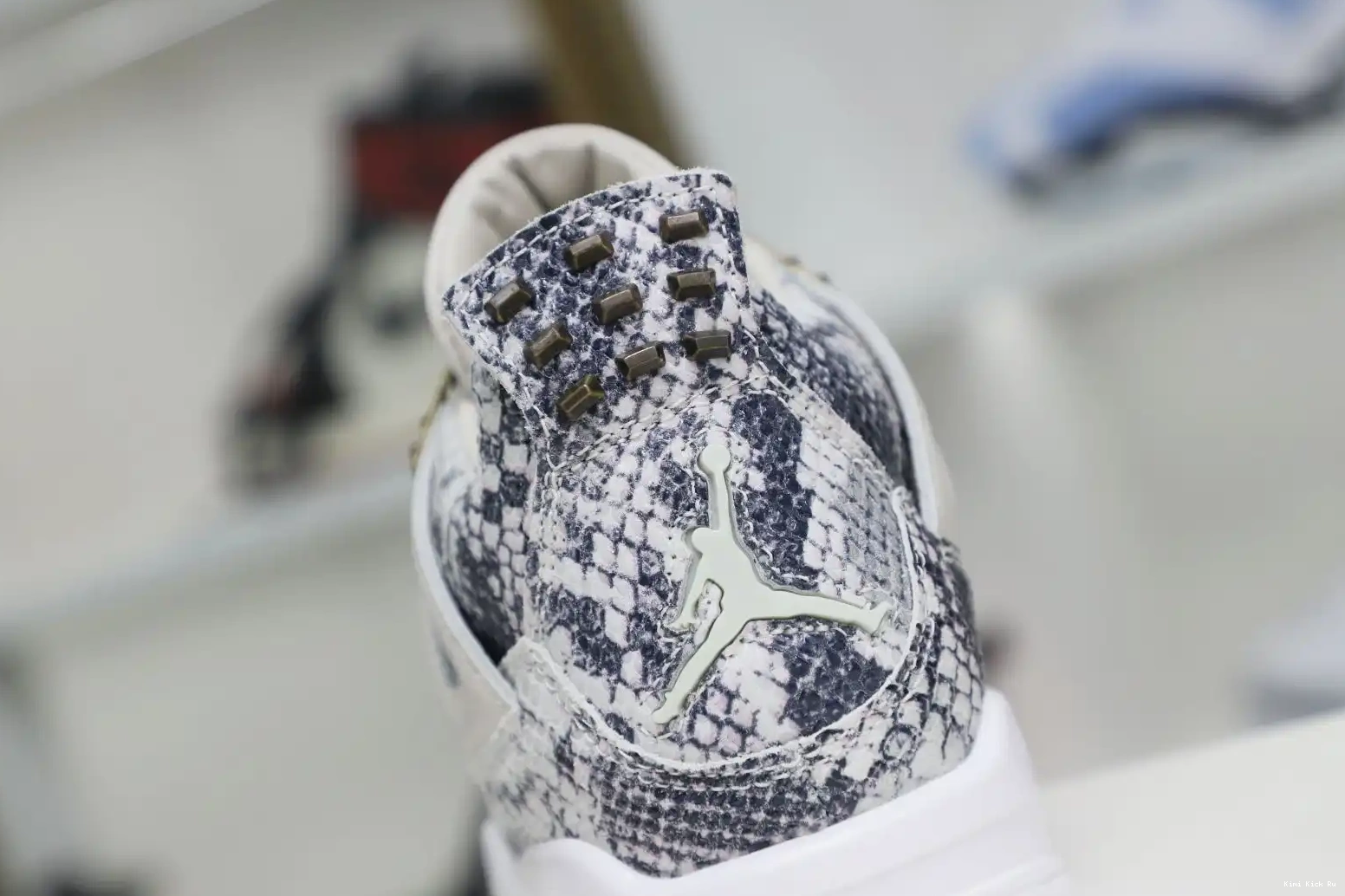 Jordan Air snakeskin Kimikick retro Jordan 4 0718